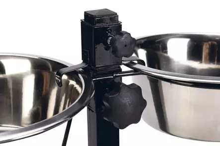 Beeztees Säädettävä ruokakuppiteline sis. 2 x 1,63 L kupit - Koiran kupit ja ruokailualustat - 5543 - 2