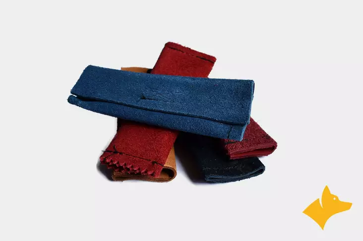 Naloux nahkainen jälkiesine namipiilolla - Jälkiesineet - 5825 - 1