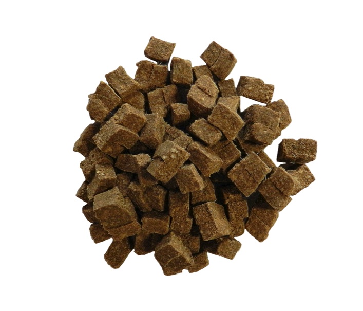 D&C Rapea hevosen lihakuutio 250 g - Koulutusherkut - 1077 - 1